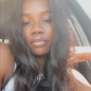 Meet your Posher, Lidia